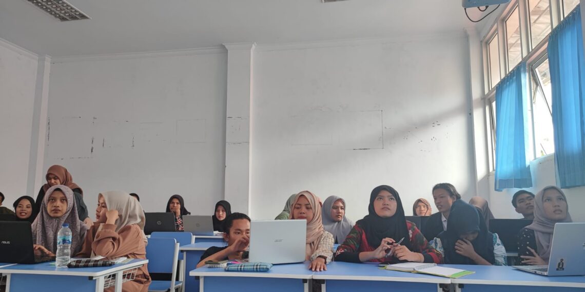 Prodi Pendidikan Fisika Siap Dalam Implementasi Pembelajaran Daring Kolaboratif.