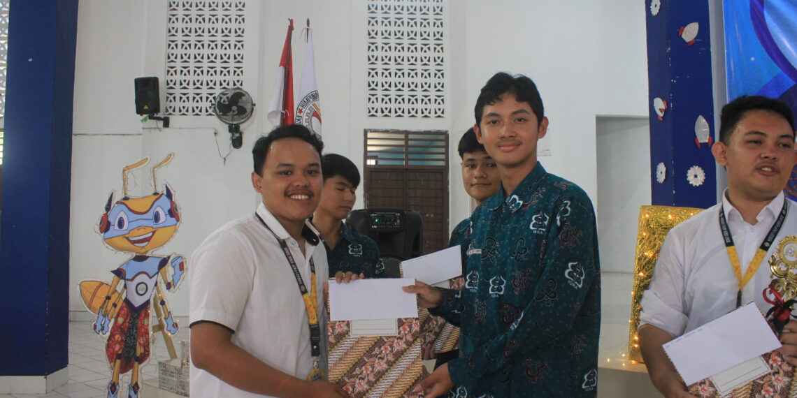 PREES RELEASE LOMBA EKSPERIMEN FISIKA TINGKAT SMP SE-SUMBAGSEL DAN TINGKAT SMA SE-NASIONAL