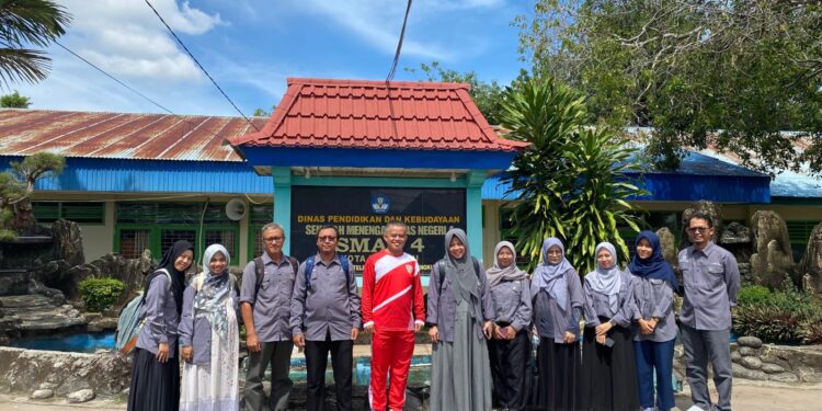 PRESS RELEASE PENGABDIAN DOSEN PENDIDIKAN FISIKA DESAIN MEDIA PEMBELAJARAN OTOMATIS BERBASIS CANVA AI DI SMAN 4 KOTA BENGKULU TAHUN 2026