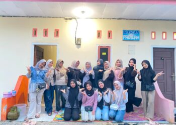 DIGITAL HIVE PROGRAM STUDI PENDIDIKAN FISIKA TINGKATKAN KUALITAS PENGELOLAAN MEDIA DIGITAL MELALUI EVALUASI KINERJA