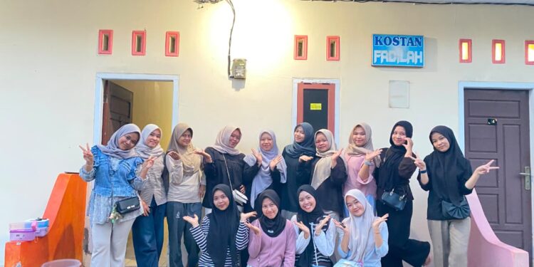 DIGITAL HIVE PROGRAM STUDI PENDIDIKAN FISIKA TINGKATKAN KUALITAS PENGELOLAAN MEDIA DIGITAL MELALUI EVALUASI KINERJA