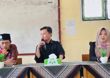 PRESS RELEASE PENGABDIAN DOSEN PENDIDIKAN FISIKA UNIVERSITAS BENGKULU UPAYA MENGOPTIMALKAN PEMBELAJARAN FISIKA DI SMA IT KHOIRU UMMAH CURUP REJANG LEBONG DENGAN ALAT PRAGA SEDERHANA